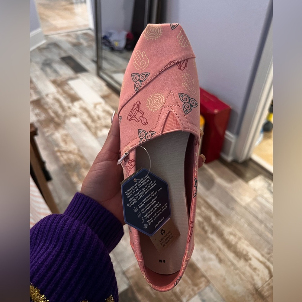 TOMS Women’s Size 8 Alpargata Namaste Dusty Rose Pink Shoes